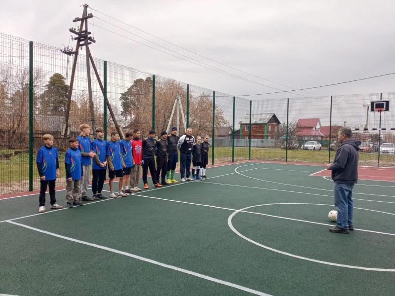 НА БАЗЕ ВВЕДЕНСКОГО ФИЛИАЛА ЦЕНТРА ПОМОЩИ ДЕТЯМ №1 ОТКРЫЛАСЬ СОВРЕМЕННАЯ ФУТБОЛЬНАЯ ПЛОЩАДКА